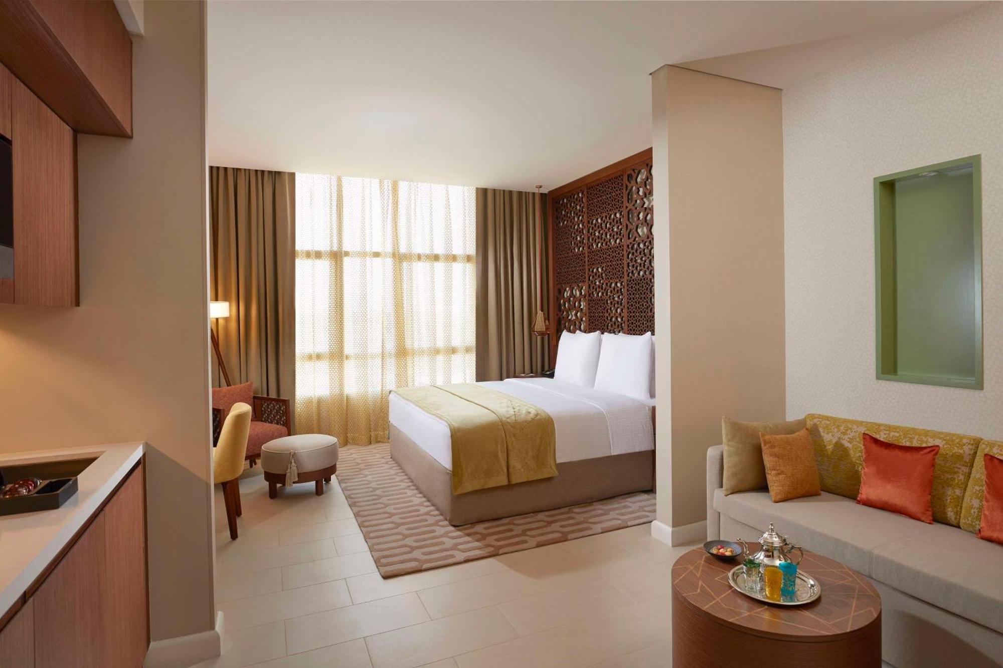 Tilal Riyadh Luaran gambar