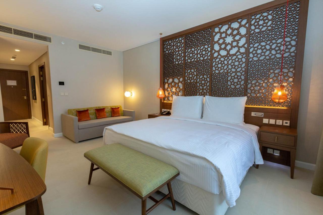 Tilal Riyadh Luaran gambar